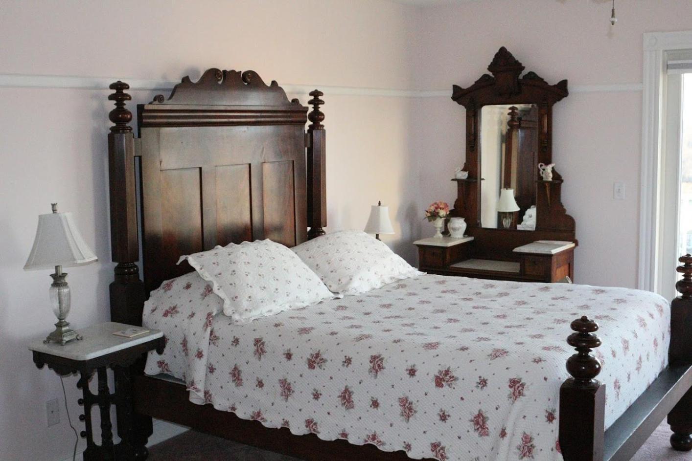 Payne'S Harbor View Inn New Shoreham Habitación foto